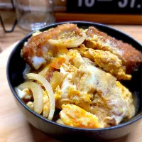 カツ丼|真珠きょうだいママさん