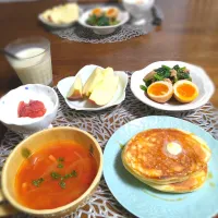 朝ごはん☔！|まめころさん