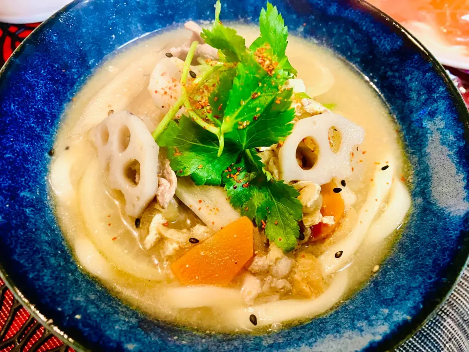 ✩.*˚豚汁うどん|ゆきえもんさん