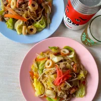 焼きラーメン（豚骨味＆ソース味）