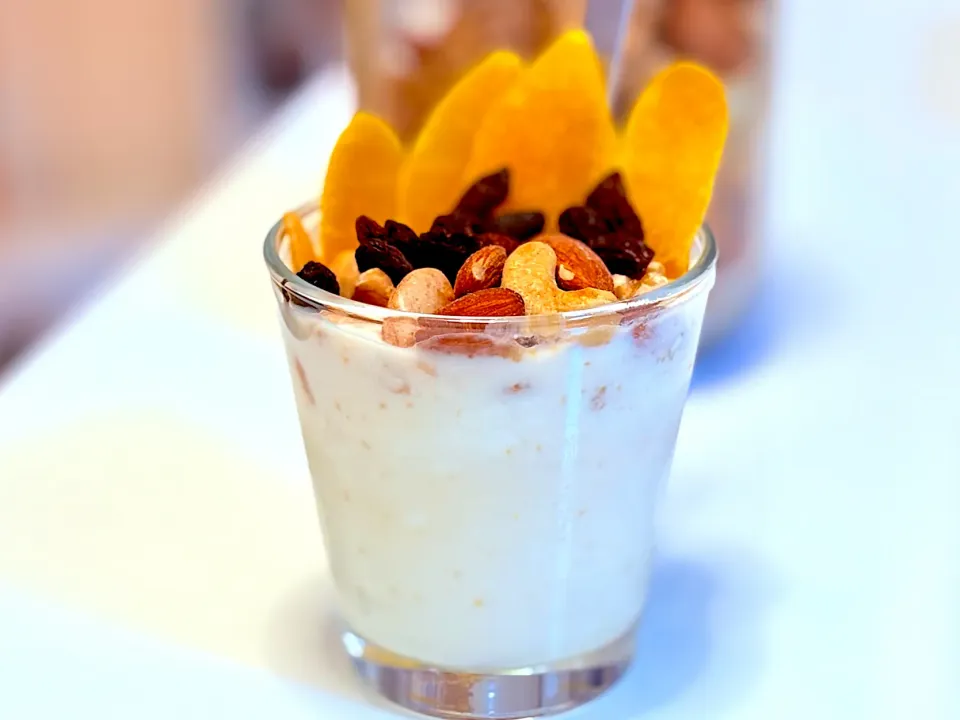 ドライマンゴー＆素炒りナッツのヨーグルト|マニラ男さん