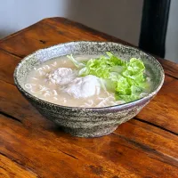 インスタント豚骨ラーメン|りょうりょうさん