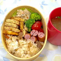 たらこキャベツ卵焼きと釜飯弁当|ゆっきーさん