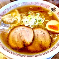 全部入り醤油ラーメン|ユキちゃんさん