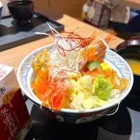 彩虹角切魚生丼|skyblueさん