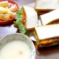 ボリュームサンドイッチ🥪|monaka427さん