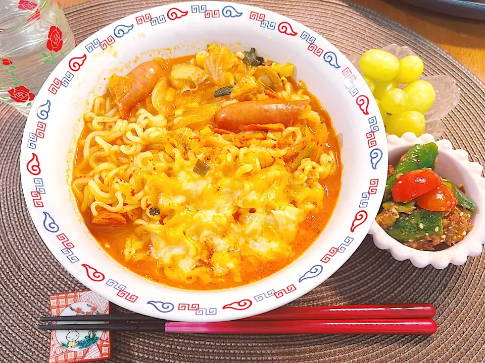 土曜の昼はやっぱりラーメン！|ゆうかさんさん