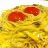 龍の卵のカルボナーラパスタ🥚|サチ😊さん