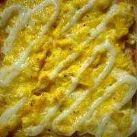 🧀チーズ🥚卵マヨトースト|すくらんぶるえっぐさん