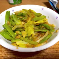 Stir fried Cabbage & French beans either dry shrimps.|Florrieさん