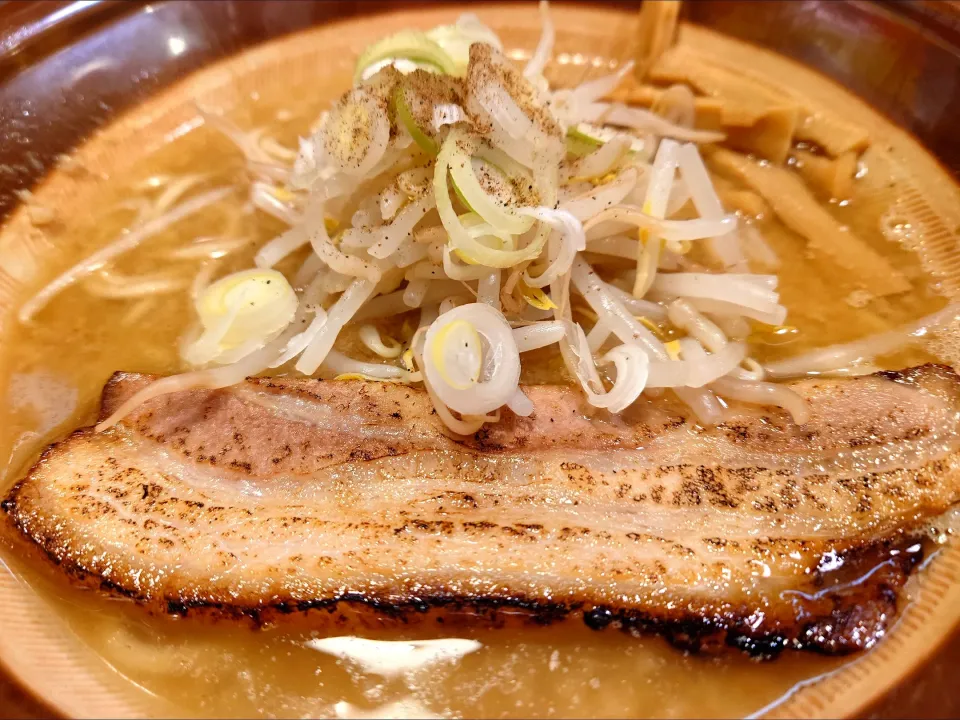 【3/31までの1日30食限定】
【食べログ百名店 ラーメン TOKYO 2019~2024 選出店】
煮干そば 流。 
味噌煮干そば
@十条1分 
(赤羽から徒歩26分) 
25066
〈醤37塩10噌󠄀8タ2昆3出3F3冷0〉|大脇さん