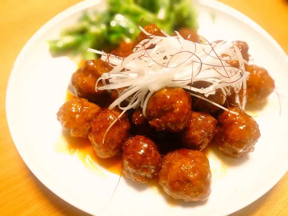 れんこんたっぷりふわふわ肉団子|cookingパパ五郎さん