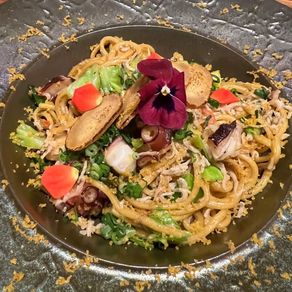 からすみとタコとしらすの醤油やきそば|Yoshiさん