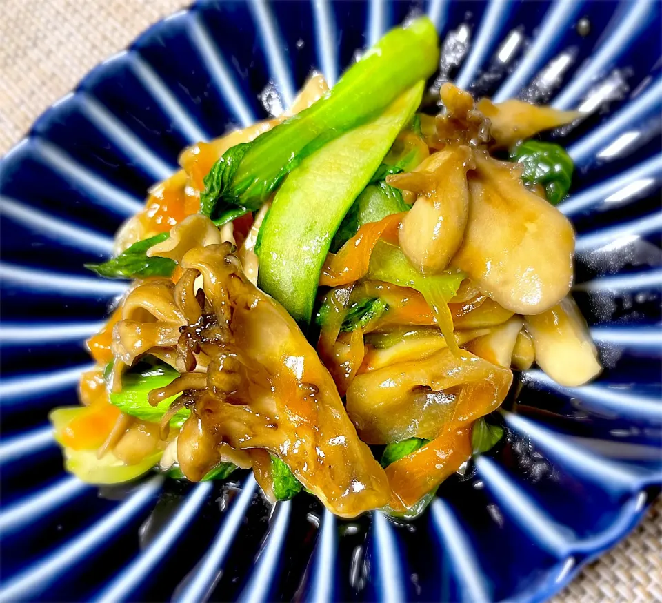 青梗菜と舞茸のオイスター炒め|藤田 まり子さん