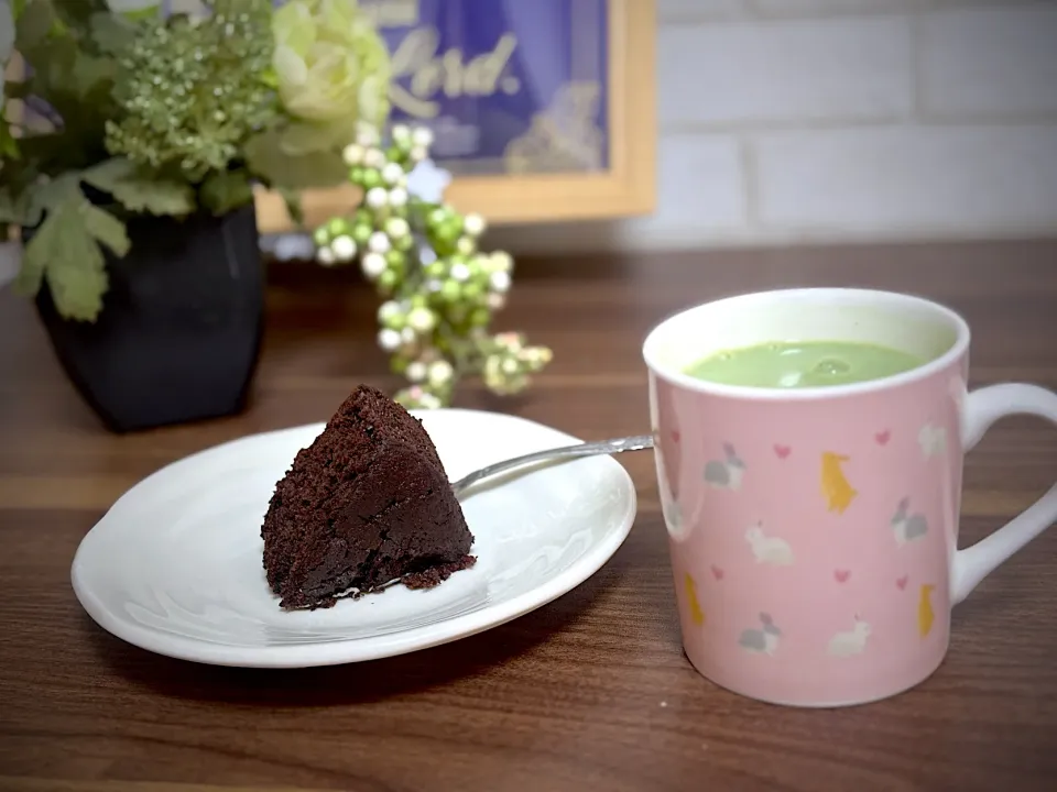 自宅café〜抹茶ラテ＆ブラウニー|マニラ男さん