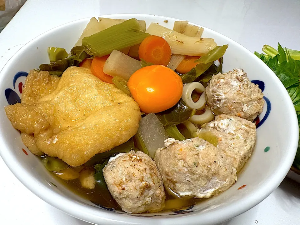 月見卓袱狐鶏団子饂飩|マニラ男さん