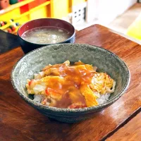 カニ玉丼|りょうりょうさん