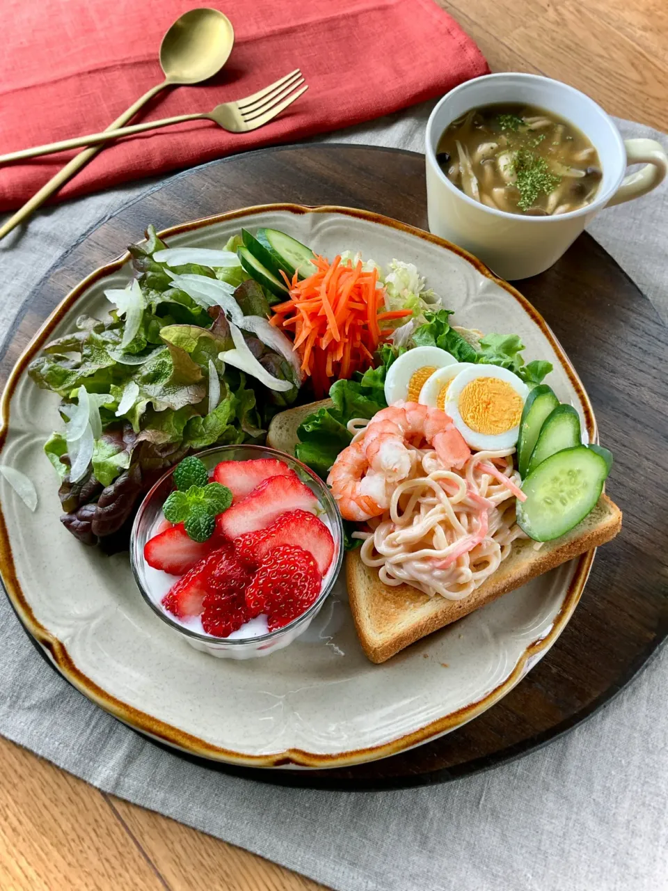 『FitDish』de明太子のスパゲティサラダ☆トースト|スイーツポテトさん
