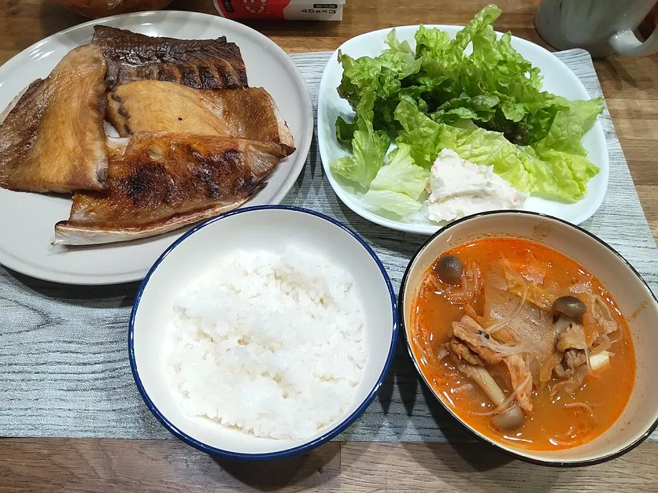 ブリの塩焼き定食|puniさん