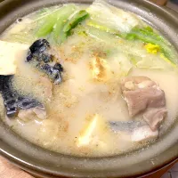 サゴシと鶏肉の胡麻豆乳鍋風|単身赴任のっちさん