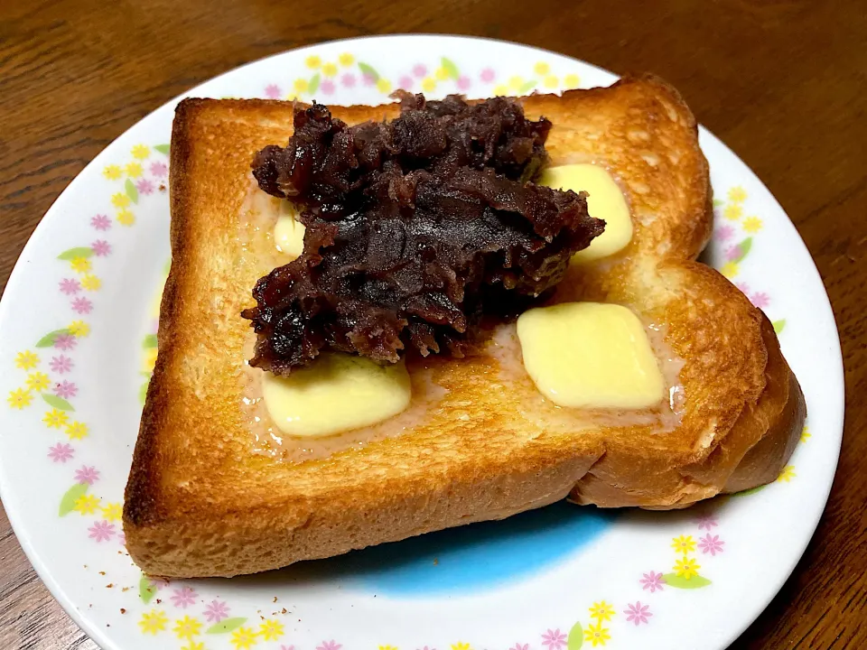 あんバタートースト|はっちぃさん