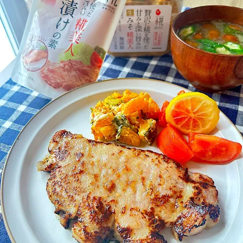 「プラス糀 糀美人 肉用みそ漬けの素」を使ってみたSnapdishの料理・レシピ写真:豚ロースの味噌焼き