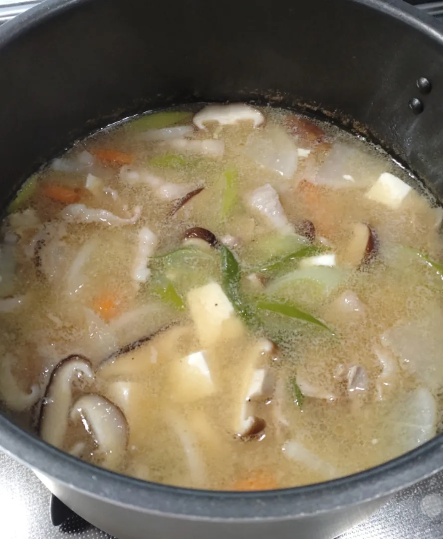 具だくさんの豚汁|しまだ ちえこさん