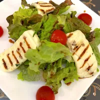 Grilled halloumi salad|yeni kartikasariさん