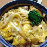 焼き鳥(冷凍食品)を使って親子丼|はるみさん