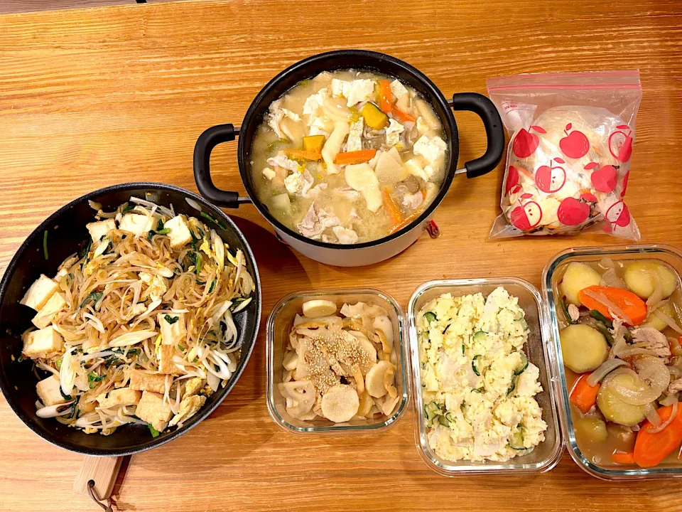 晩ごはんと作り置き👩‍🍳|メグミさん