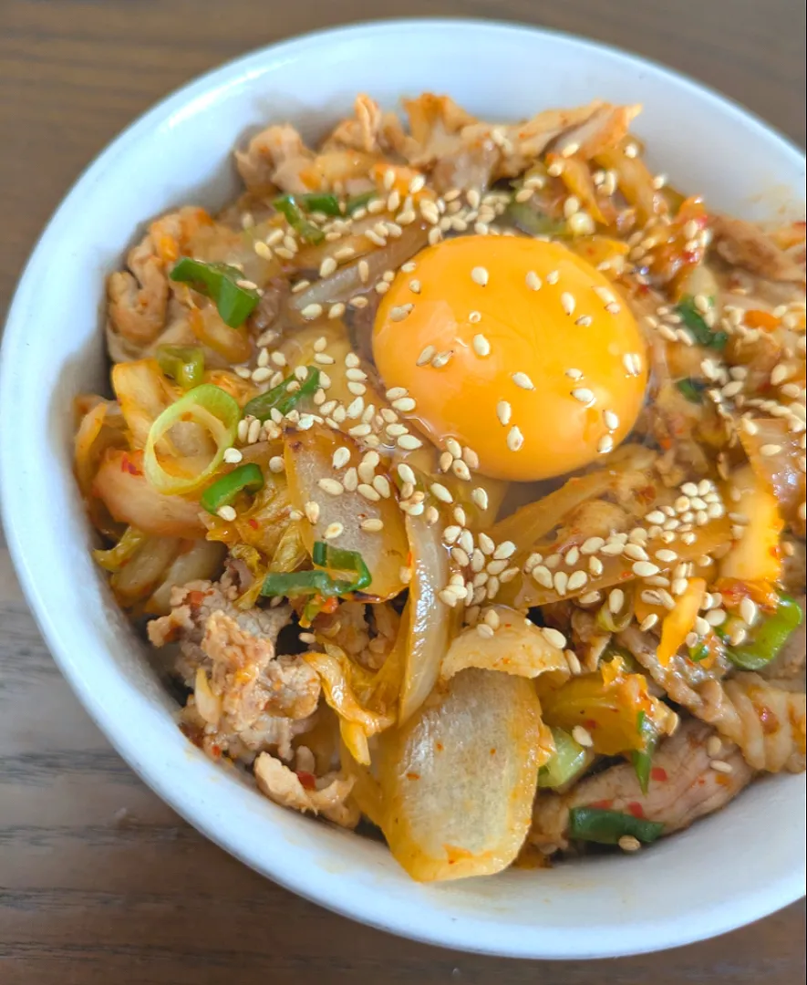 豚キムチ丼🐷|じょうさん