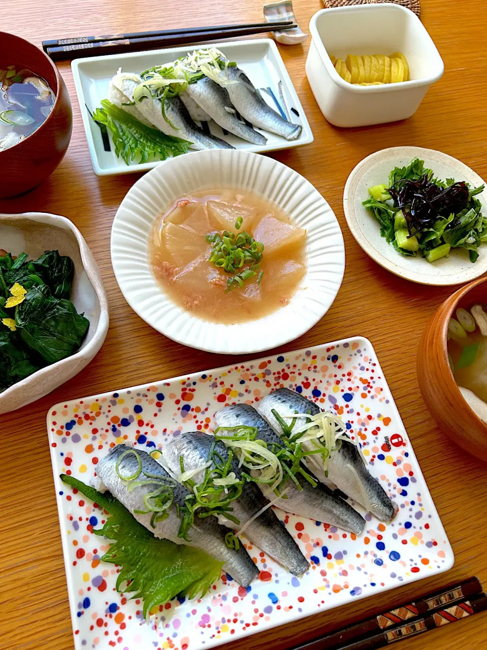 鰯の握りのお昼ごはんにFitDishさんの「ツナ大根」を添えて|むぎこさん