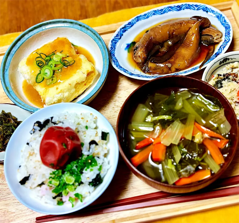 みそ餡揚げ出し豆腐と幻魚の煮付け|きいろさん