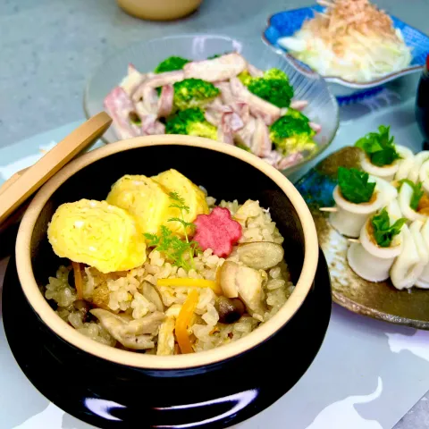 「白だしゴールド」を使ってみたSnapdishの料理・レシピ写真:「鶏ごぼうの炊き込みごはん釜飯風」