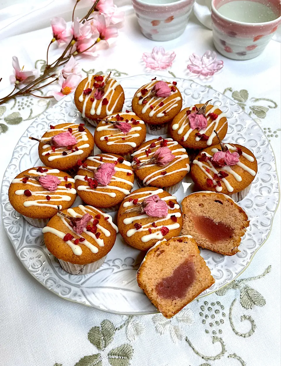 桜のミニミニカップケーキ|シフォンさん