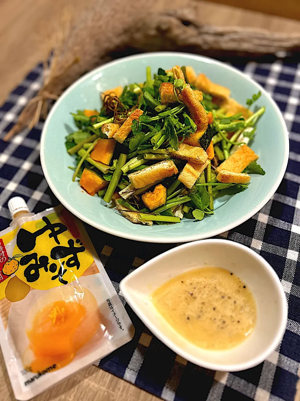 セリと油揚げのサラダ🥗|リンリンさん