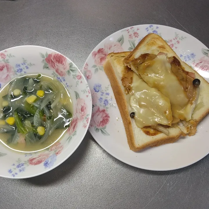 味噌マヨきのこスープとほうれん草のミルクスープ|あゆなさん