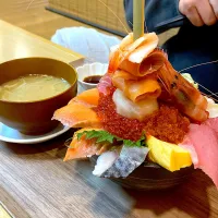 鬼鹿　お食事処すみれ　お得丼