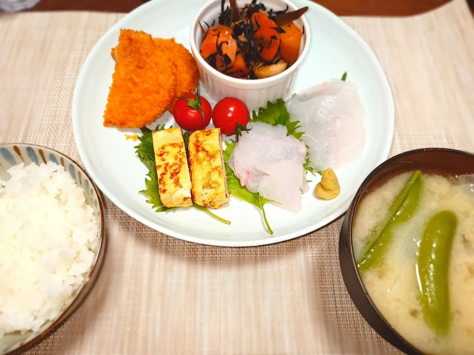 お刺身定食〜車鯛とカサゴ|mootsさん