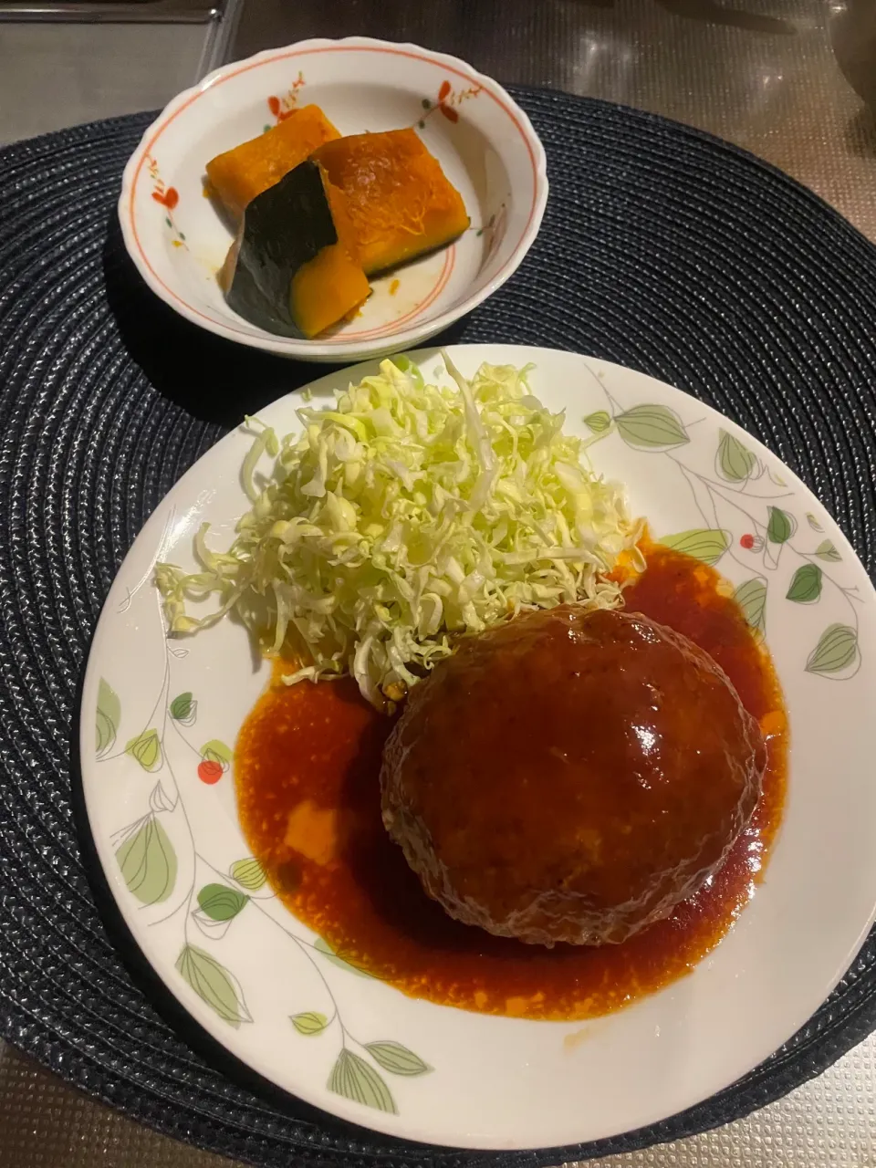 今夜はハンバーグー！|めんちゃんさん
