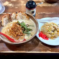 米子で味噌ラーメン😋|すかラインさん