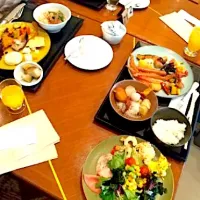 今日の朝食は家内と娘と家族3人で名古屋マリオットアソシアホテルの「PERGOLA」さんでbreakfast bufeをいただきました。|なびさん