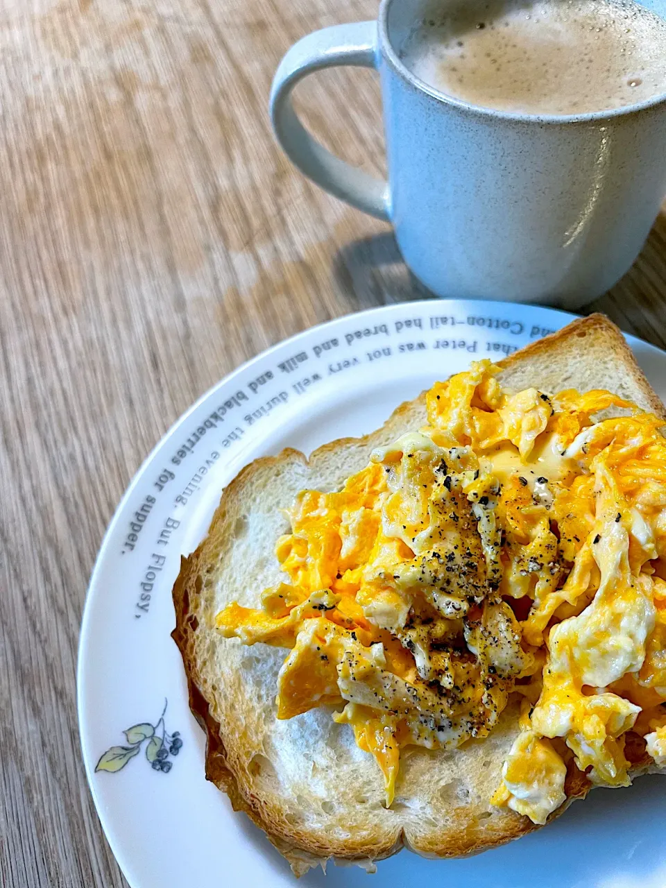 モーニングブレッド|春 来るさん