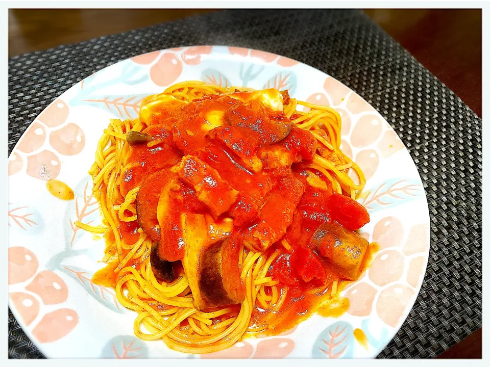 タカナシ乳業さんの料理 フレッシュバジルとチェリーモッツァレラのトマトパスタ|cocoaさん