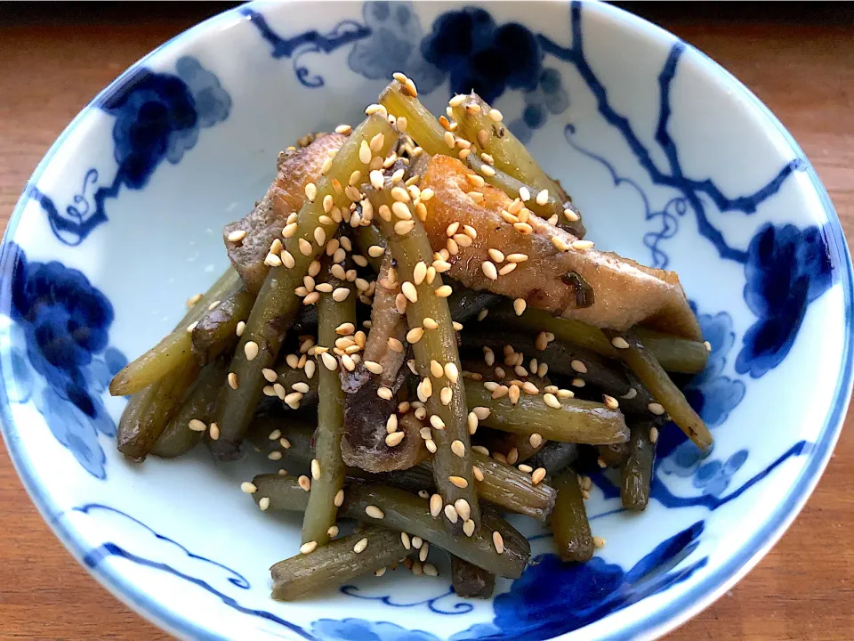 石蕗と薄揚げの炒め煮|Cuisineさん