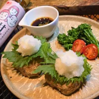 菜の花と海苔のサラダと豆腐ハンバーグ