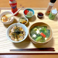 出張前の栄養満点整え定食🌱|さくたえさん