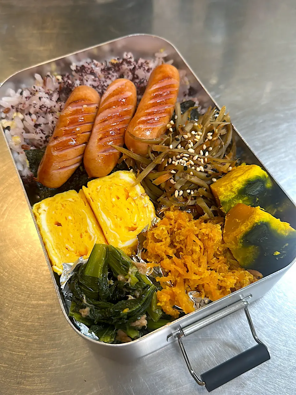 お弁当|メガネおばさんさん