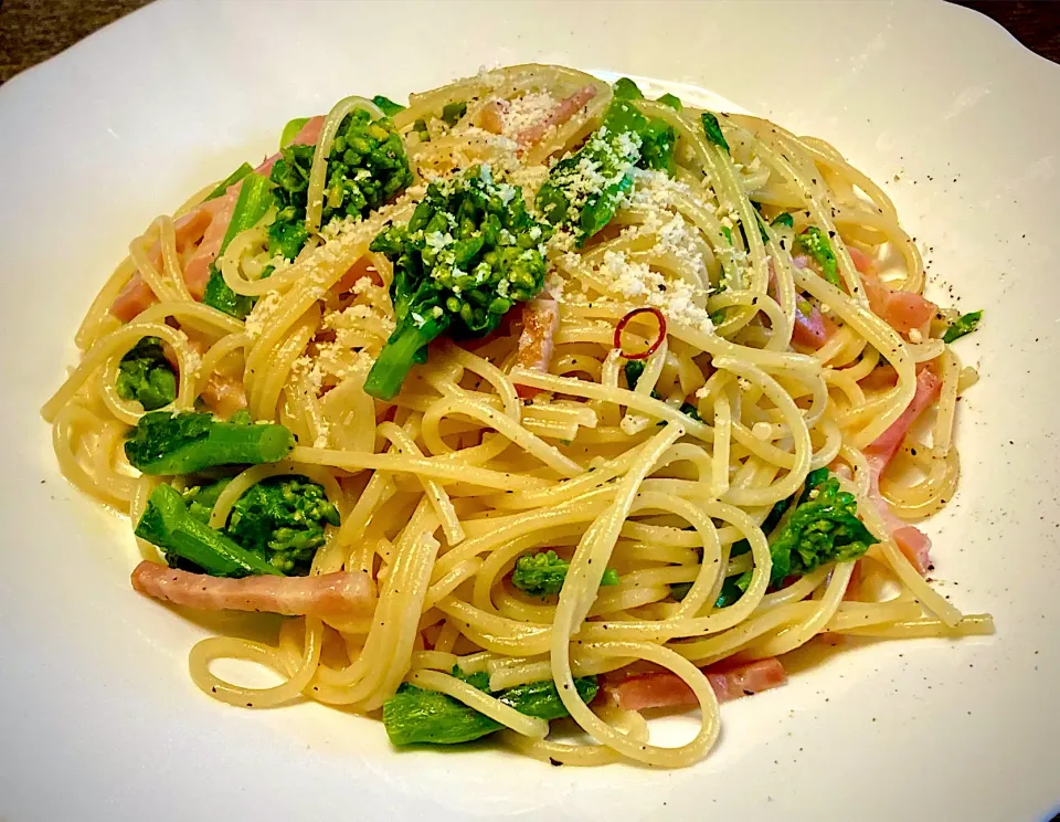 菜の花・ベーコンでペペロンチーノ                        〈麺好きランチ〉|mottoさん