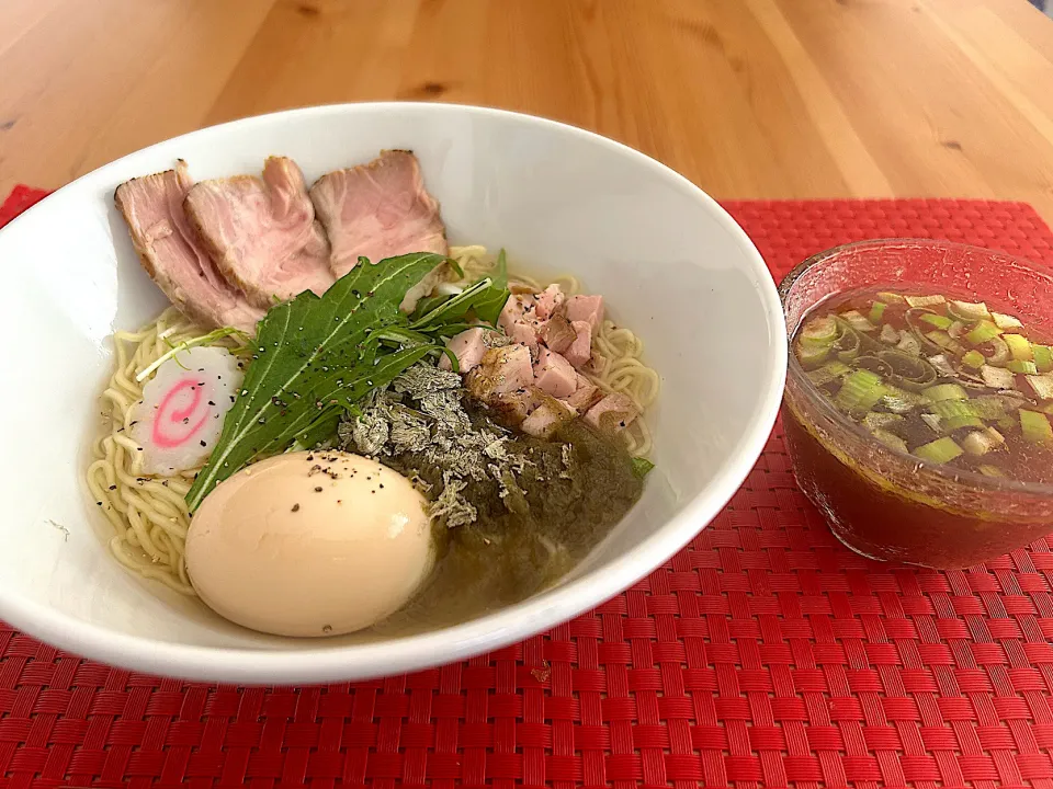 昆布水つけ麺とレアチャーシュー味玉のせ|パイパーJIJIさん